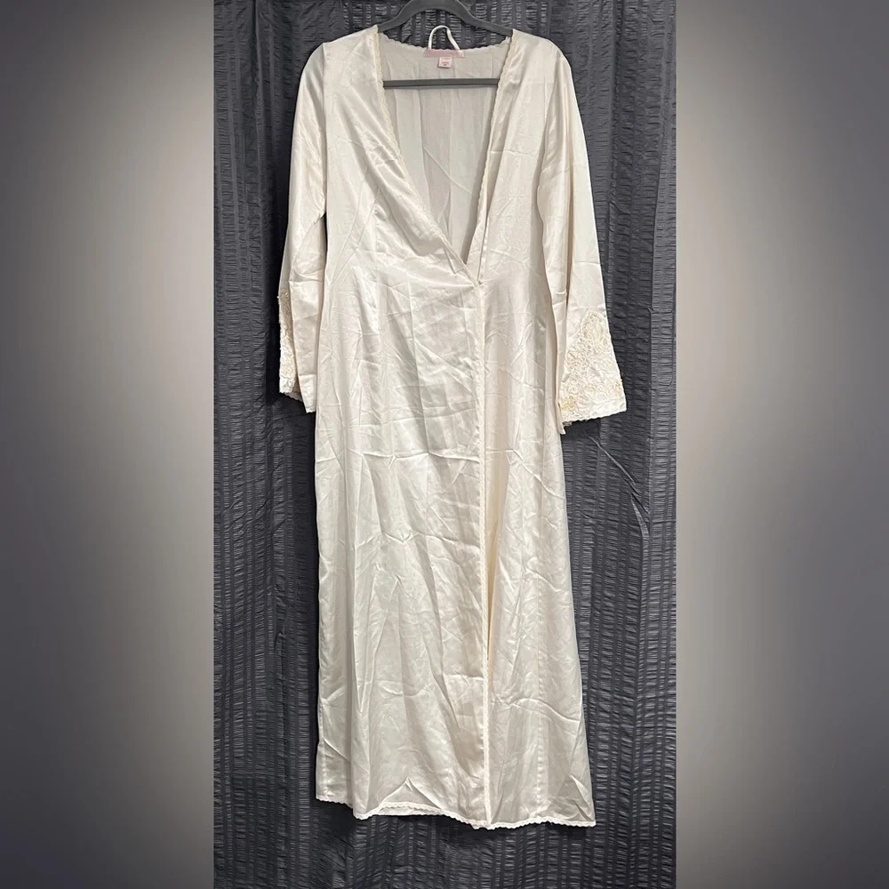Vintage Victoria's Secret Ivory Satin Bridal Robe Bell Sleeve Beaded M/L